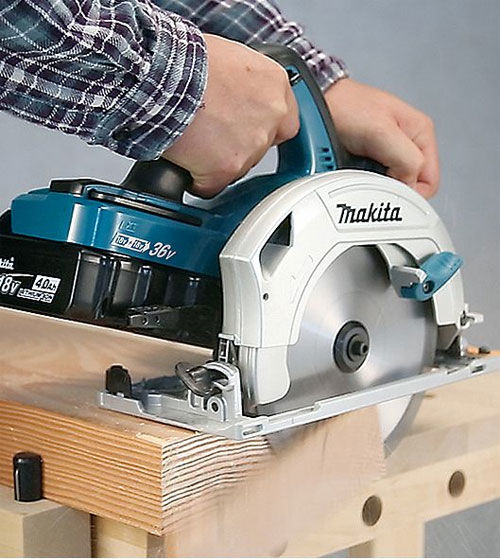 Дисковая пила Makita DHS710Z
