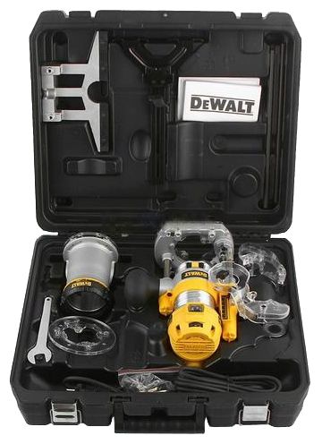 Maşina de frezat DeWalt D26204K