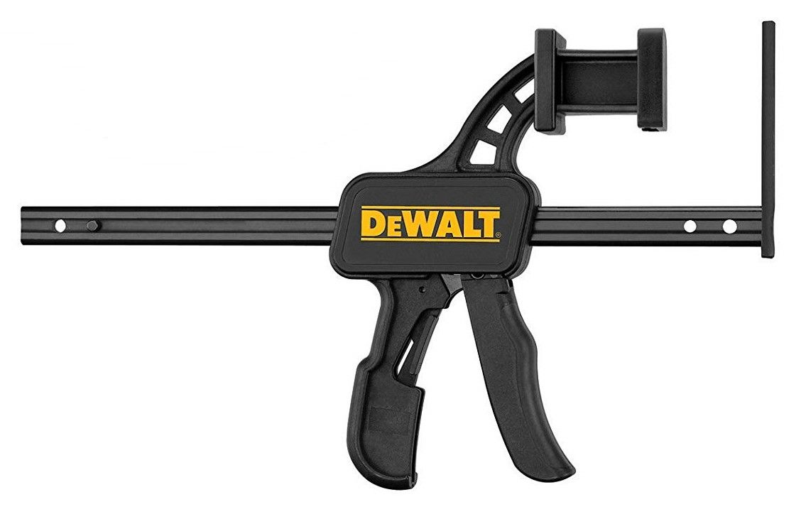 Menghină DeWalt DWS5026